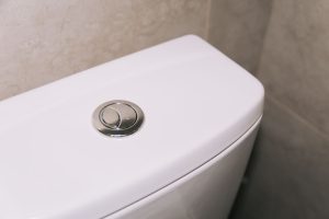 Chasse d’eau qui fuit