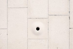 Reboucher les trous des murs